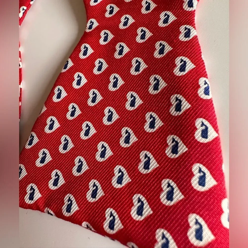 Vineyard Vines Red Hearts Silk Bow Tie for Kids - Playful & Charming